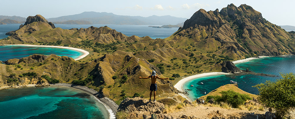 A guest trek to the top of Padar Island