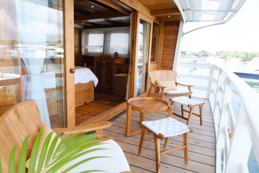Cabins with Terrace in Aliikai Voyage