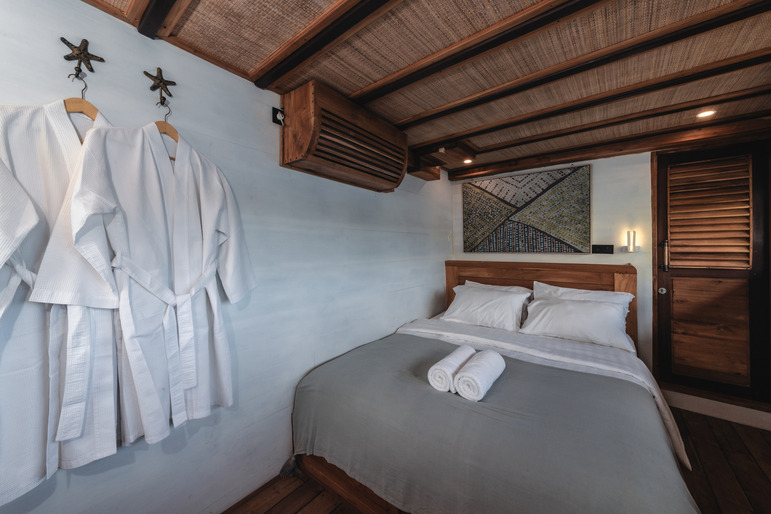 Selayar Cabin Elbark Cruise