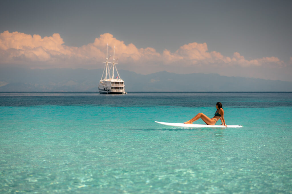 paddle boarding in Komodo boat tour