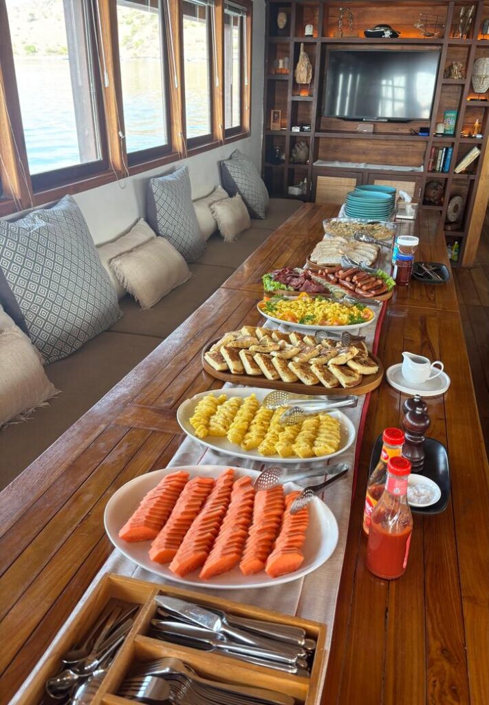 Breakfast Onboard Elbark Cruise