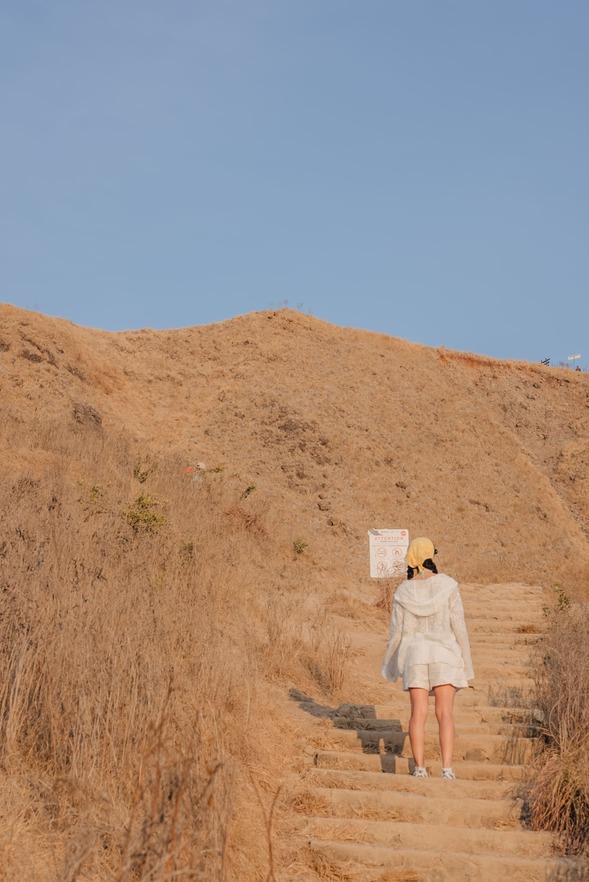 Photoshoot in Komodo Island | Hello Flores