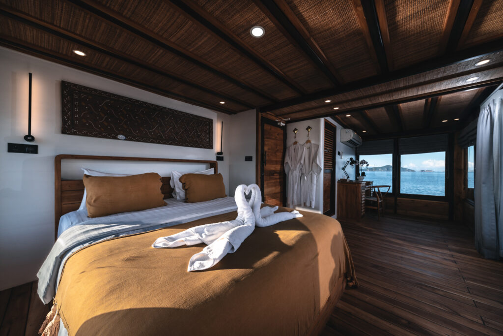 Misool Cabin of Elbark Cruise | Hello Flores