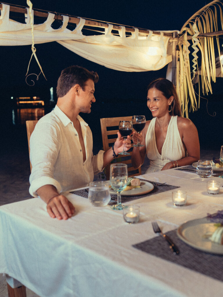 Beach Dining Experience | Hello Flores