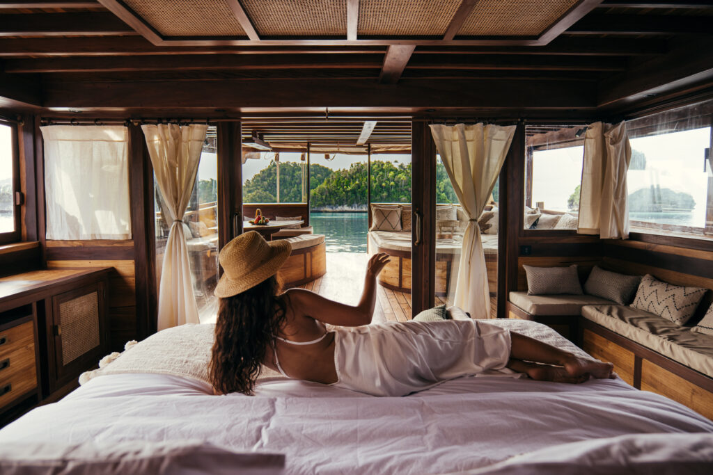 Senja | A Honeymoon Yacht in Komodo
